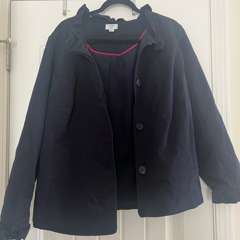 Crown and Ivy Jacket in navy